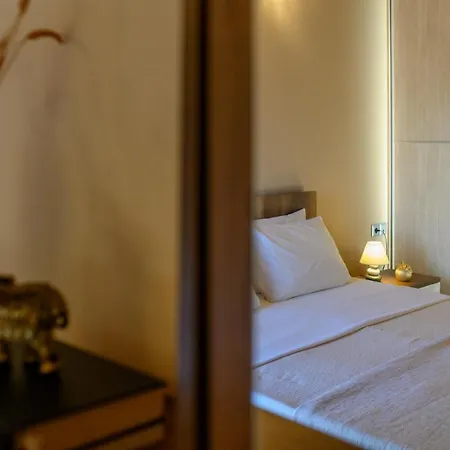 Anesis 2022 Apartment