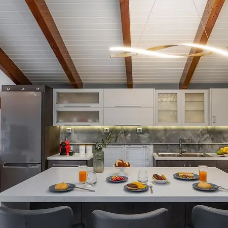 Anesis 2022 Lägenhet Argostoli (Kefalonia)